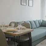 Inn Home Apartments